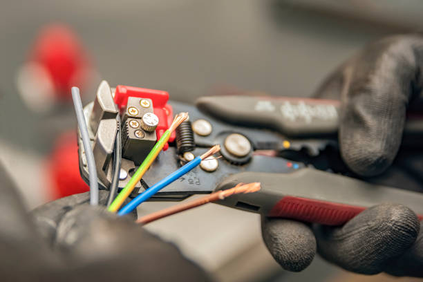 Best Electrical Repair Services  in Kenosha, WI